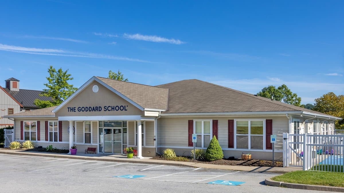 Goddard School exterior